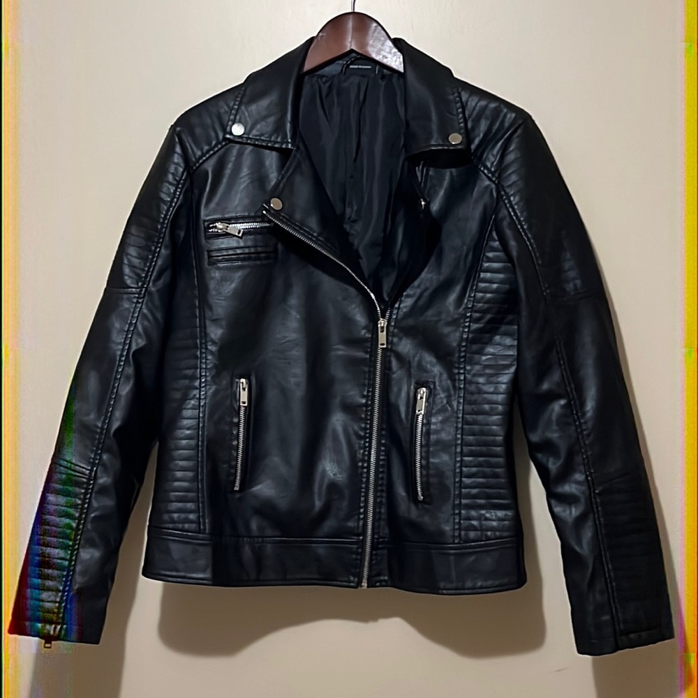 ✨NWOT ~ Faux-Leather Jacket ~ Large